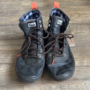 Keds scout waterproof hightop boot size 8